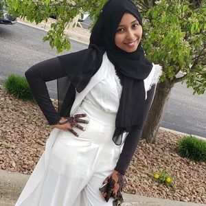 Meet your Posher, Qali